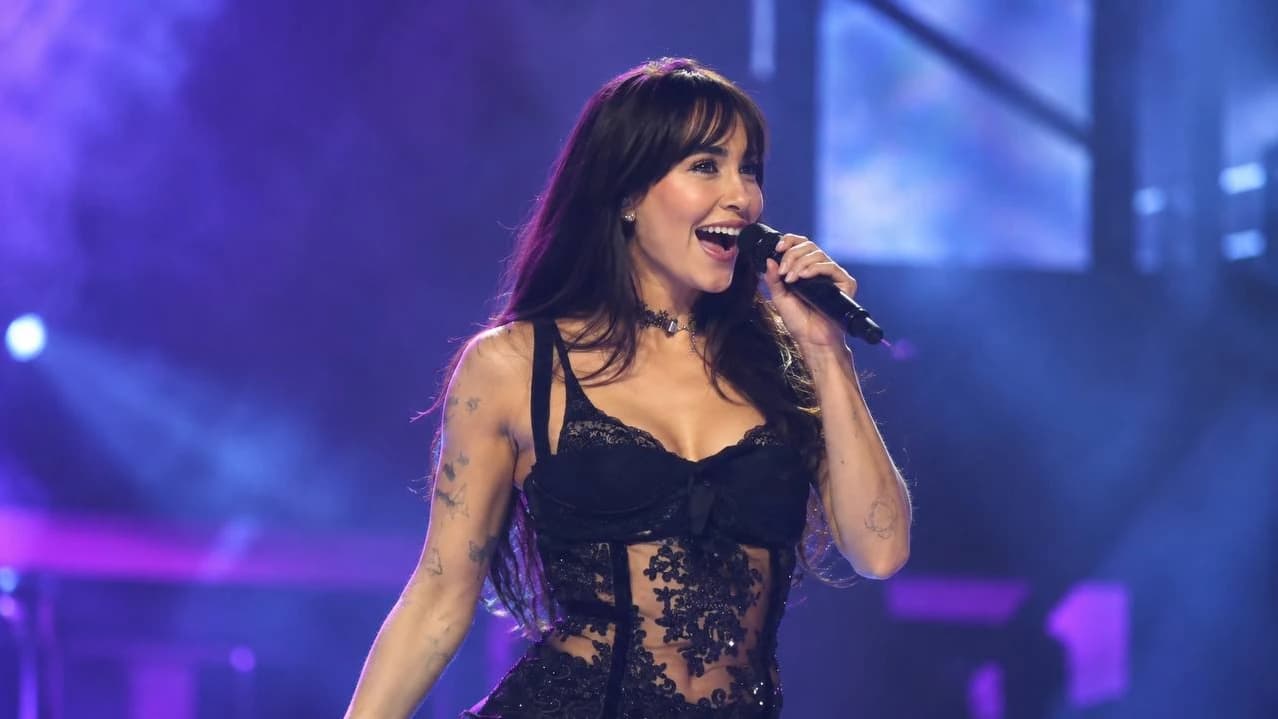 Aitana se atreve con los vlogs en medio de su gira latinoamericana